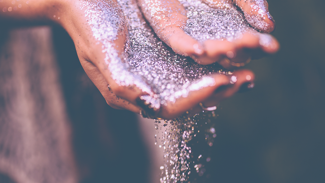 handen-met-glitters
