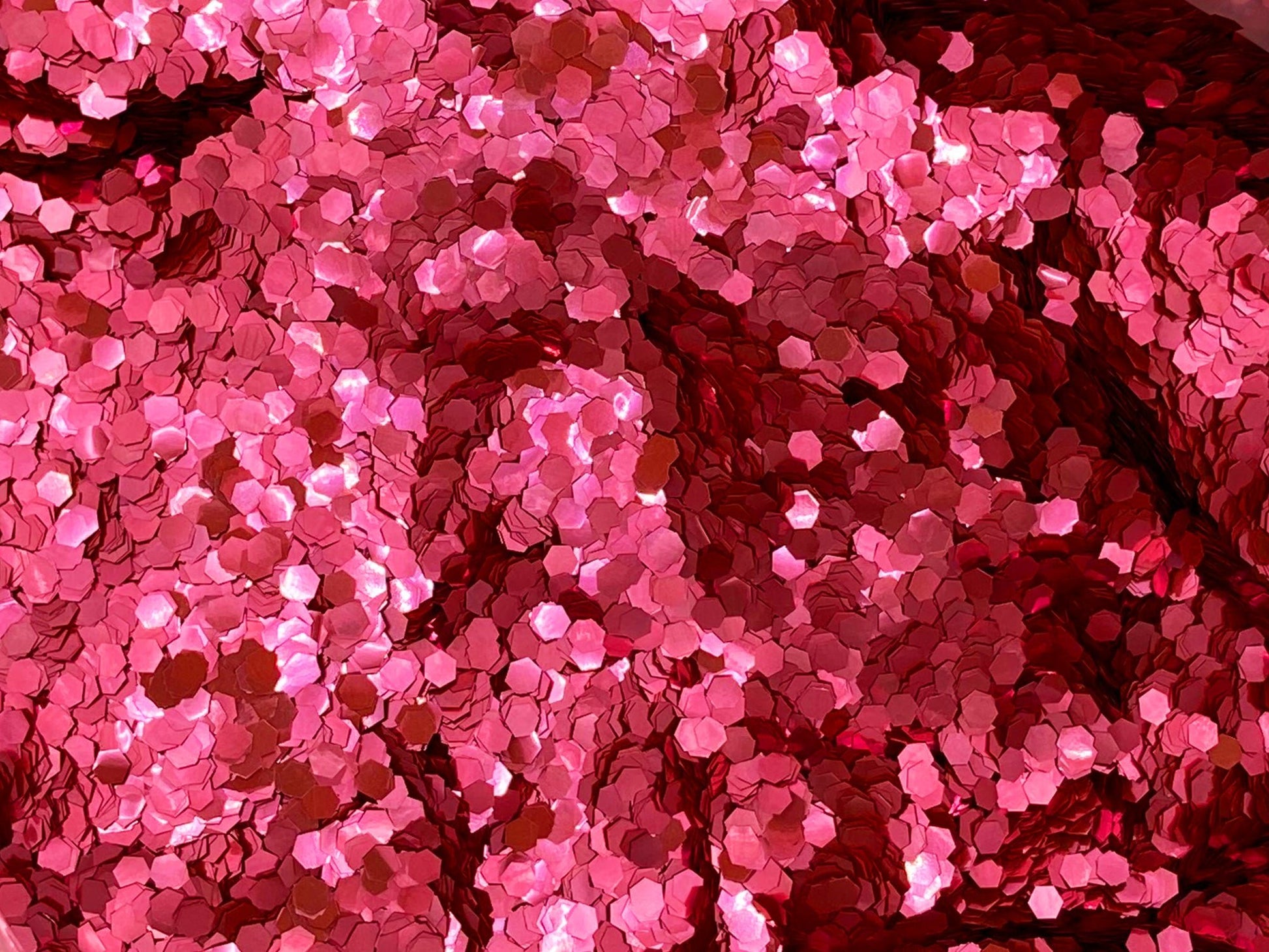 Chunky Pink: roze biologisch afbreekbare festival glitters - EcoGlitterWorld
